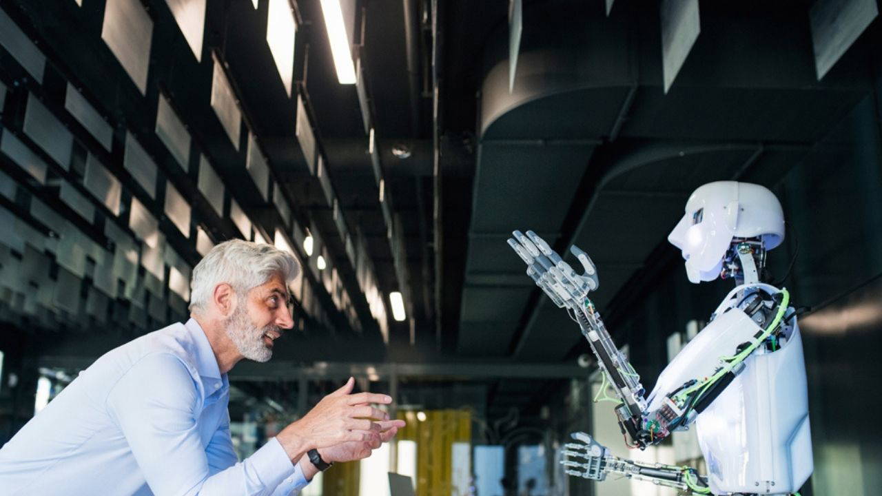 Microsoft'tan kritik uyarı: Yapay zeka milyonları işsiz bırakabilir! 40 meslek yok olmanın eşiğine geldi