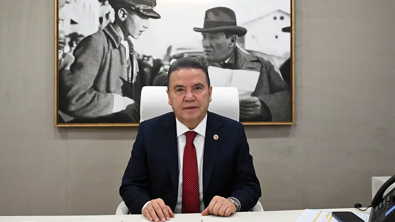 Antalya Büyükşehir Belediye Başkanı Muhittin Böcek'in tutukluluğu hakkında karar