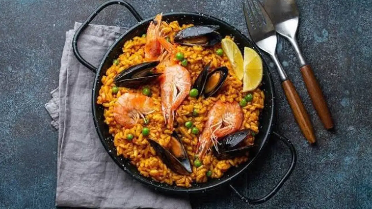 İspanyol Mutfak Kültürünün Katalan Klasiği: Paella de Mariscos