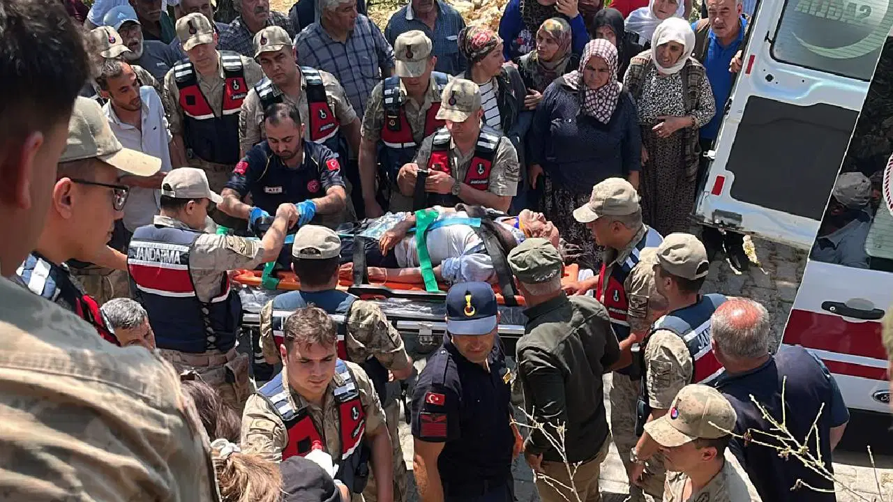'Tarlaya gidiyorum' diye evden çıktı, evinin yakınında baygı