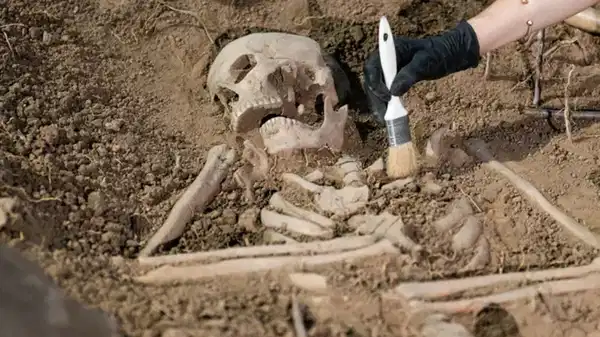 İnsanoğlu milyonlarca yıl sonra tamamen unutulabilir mi?