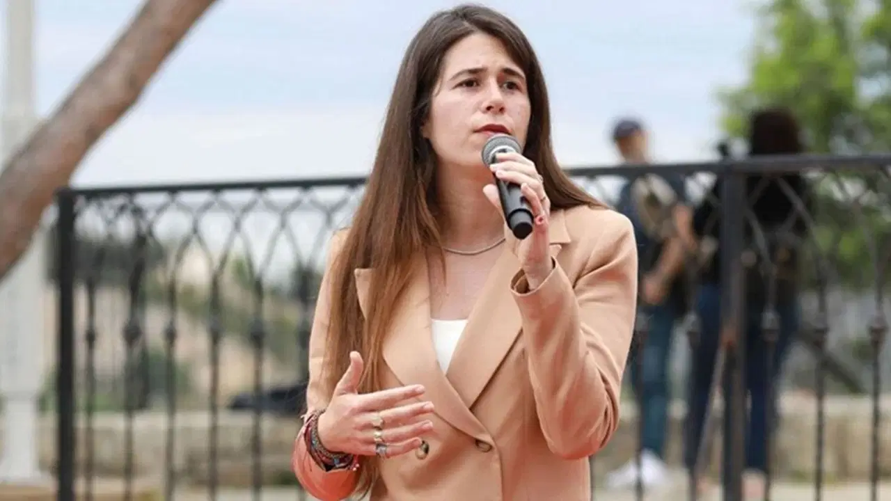 Çeşme Belediye Başkanı Lâl Denizli bugün ifade verecek