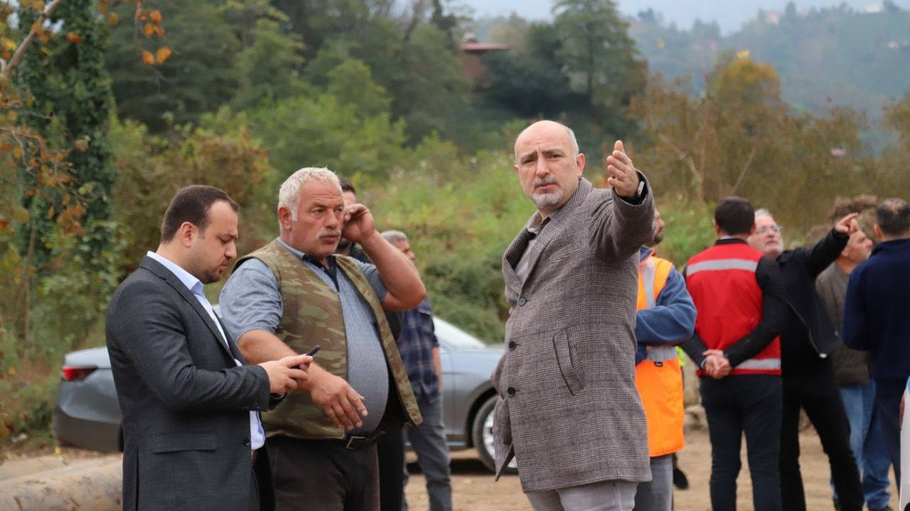 Hopa’da doğalgaz kazı çalışmaları başladı