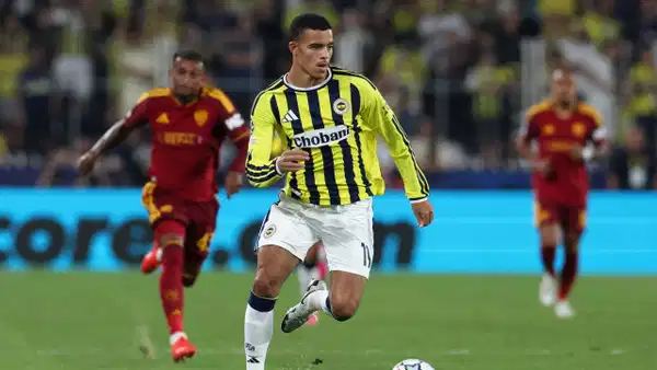 Fenerbahçe Şampiyonlar Ligi'ne puanla başladı: Fenerbahçe 1-1 Roma