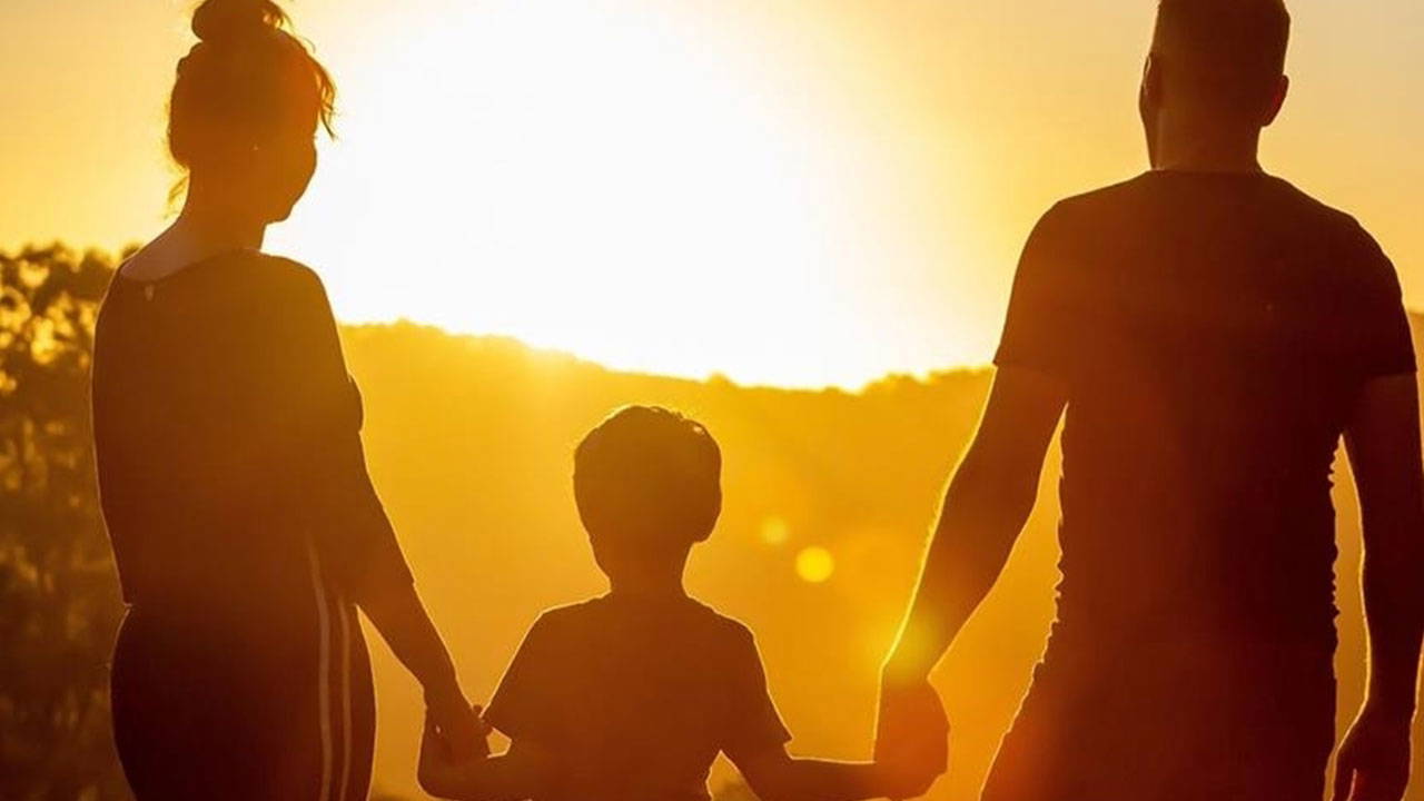 Yeni nesil ailede artan sınırlar, azalan temas