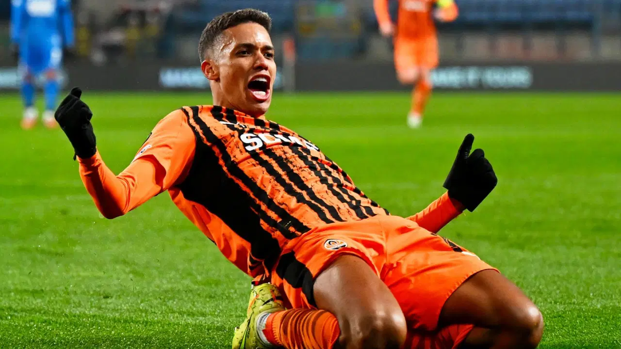 Arda Turan'ın ekibi Shakhtar Donetsk, tur kapısına ardına kadar açtı!