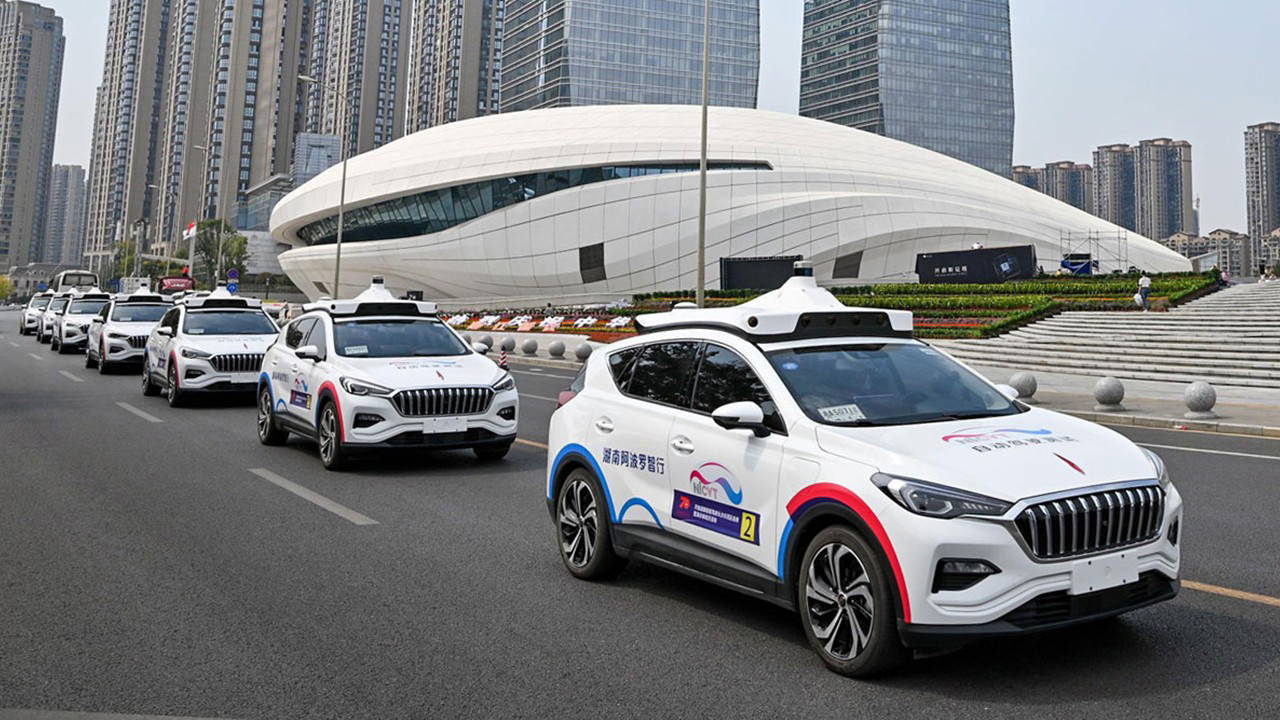 Sürücüsüz taksiler Türkiye'ye geliyor!