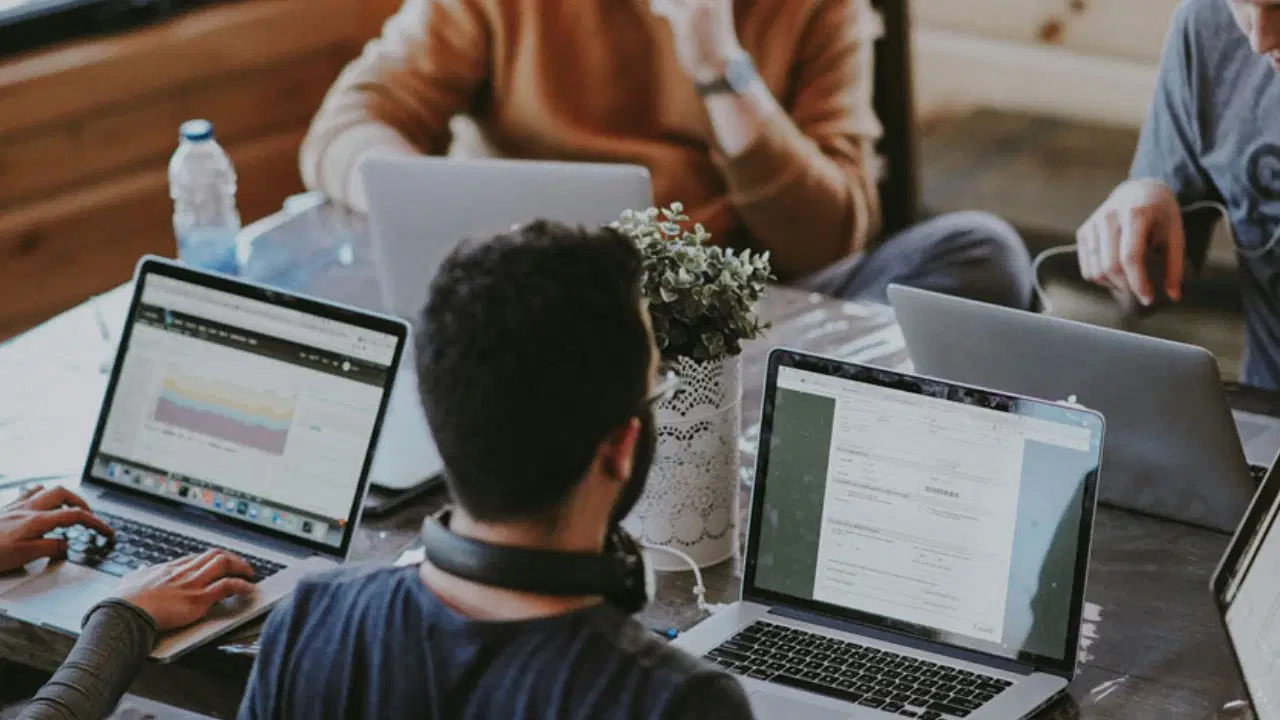 Reklamcılar Platformu Ocak 2026 taban ücretlerini açıkladı: ‘Bu rakamlar refahı değil, hayatta kalmayı tarif ediyor’