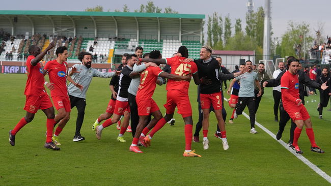 Süper Lig'e yükselen ikinci takım belli oldu 