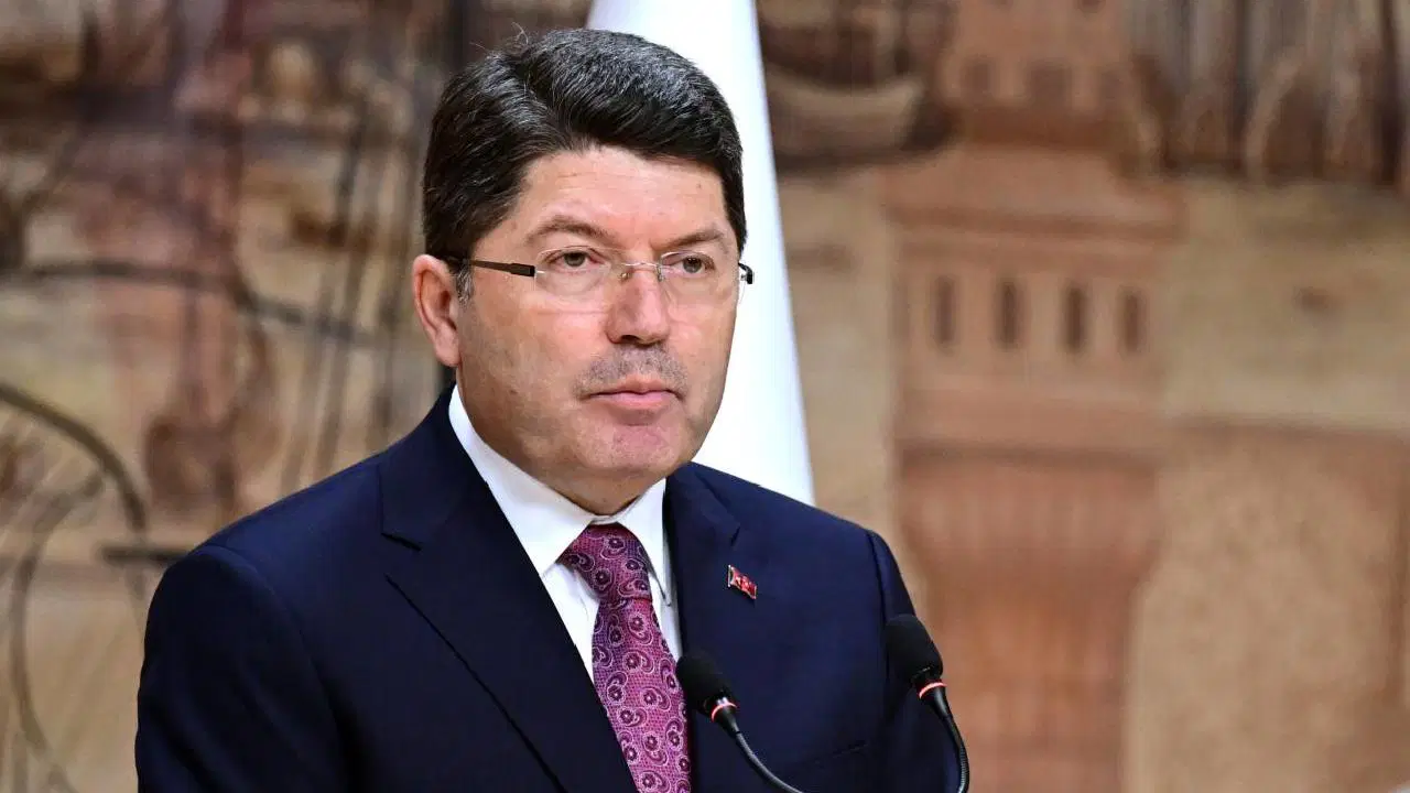 Bakan Tunç duyurdu... Provokatif Suriye paylaşımlarına soruşturma!