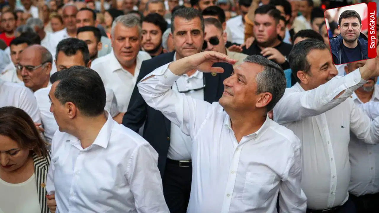 Yeni Parti’ye Atatürk’ün doğum yılı göndermeli destek: 68 kişiden 1881 liralık destek