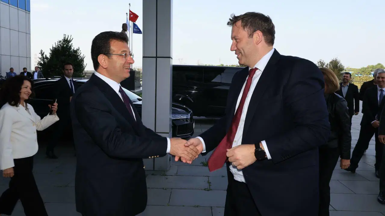 SPD Eş Genel Başkanı Klingbeil’den Ekrem İmamoğlu’na destek mektubu!