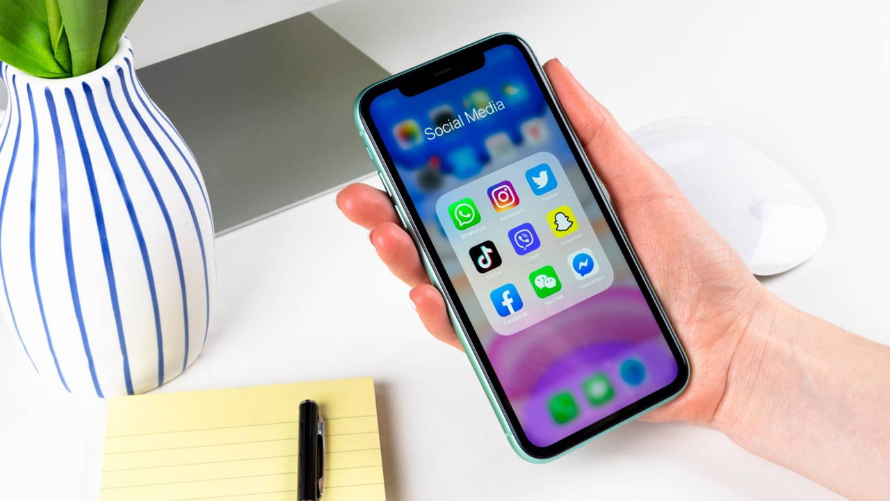 Instagram ve Facebook'a kural ihlali suçlaması