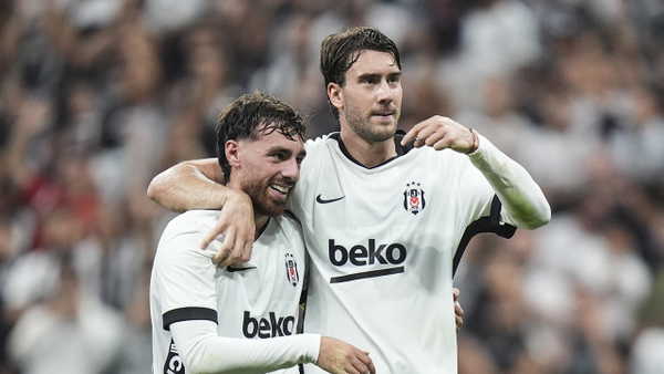 Dusan Vlahovic hat-trick yaptı: Beşiktaş, Çorum FK'yi derbi öncesi farklı mağlup etti