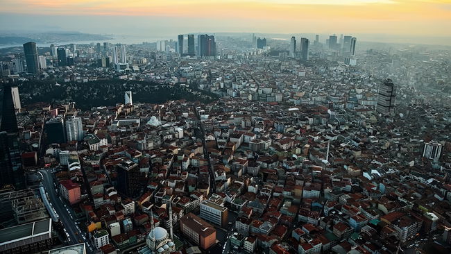 Büyüklüğü 7'nin üzerinde mi olacak?