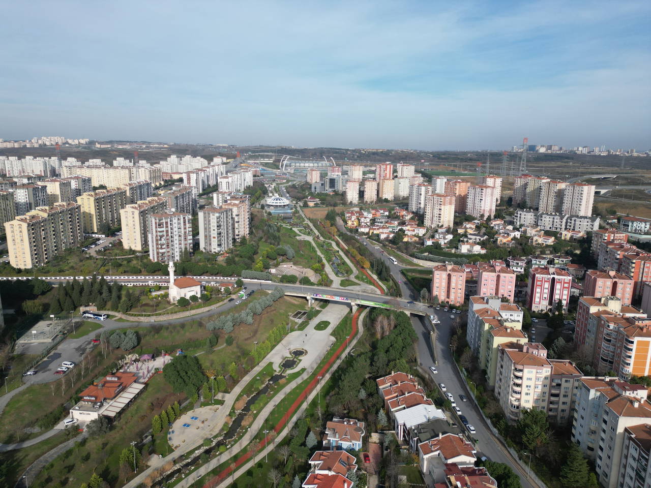 İstanbul'un ilçeleri! İstanbul'un kaç ilçesi var? İstanbul'un ilçe nüfusları kaç? İstanbul ilçe belediyeleri hangi partiden?