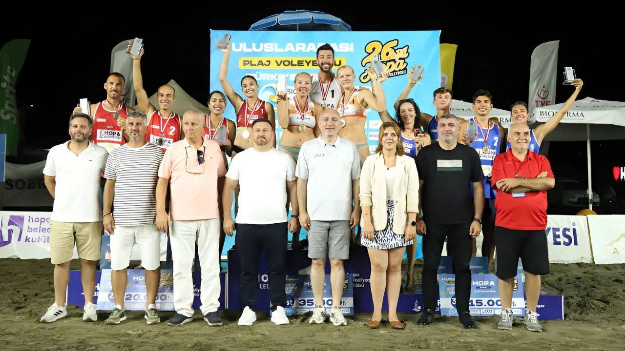 Hopa, Plaj Voleybolu’na 26.kez ev sahipliği yaptı