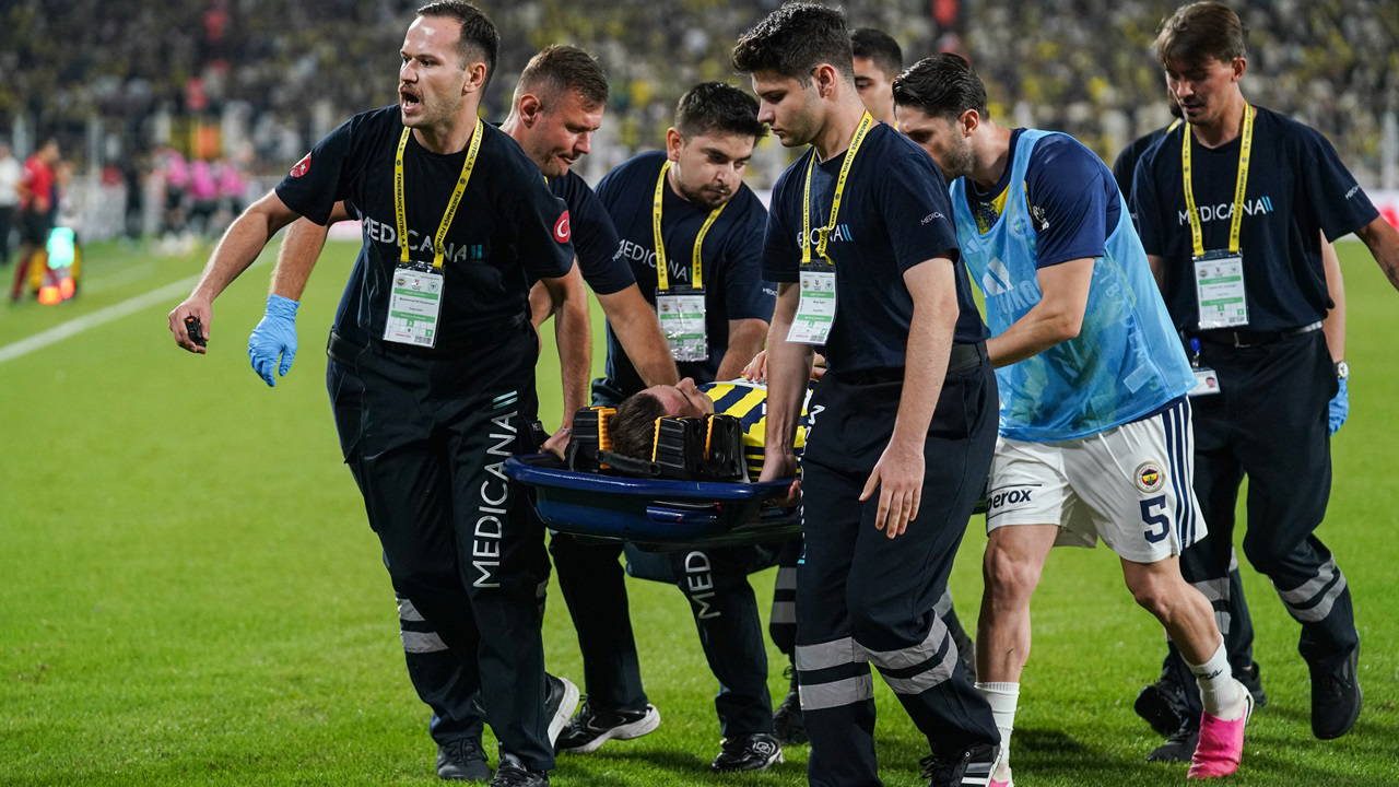 Kerem Aktürkoğlu'ndan sağlık durumuyla ilgili açıklama