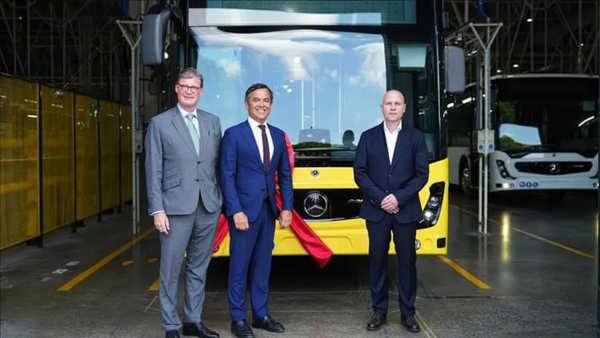 Otokar, Sakarya'da Mercedes-Benz Conecto'nun seri üretimine başladı