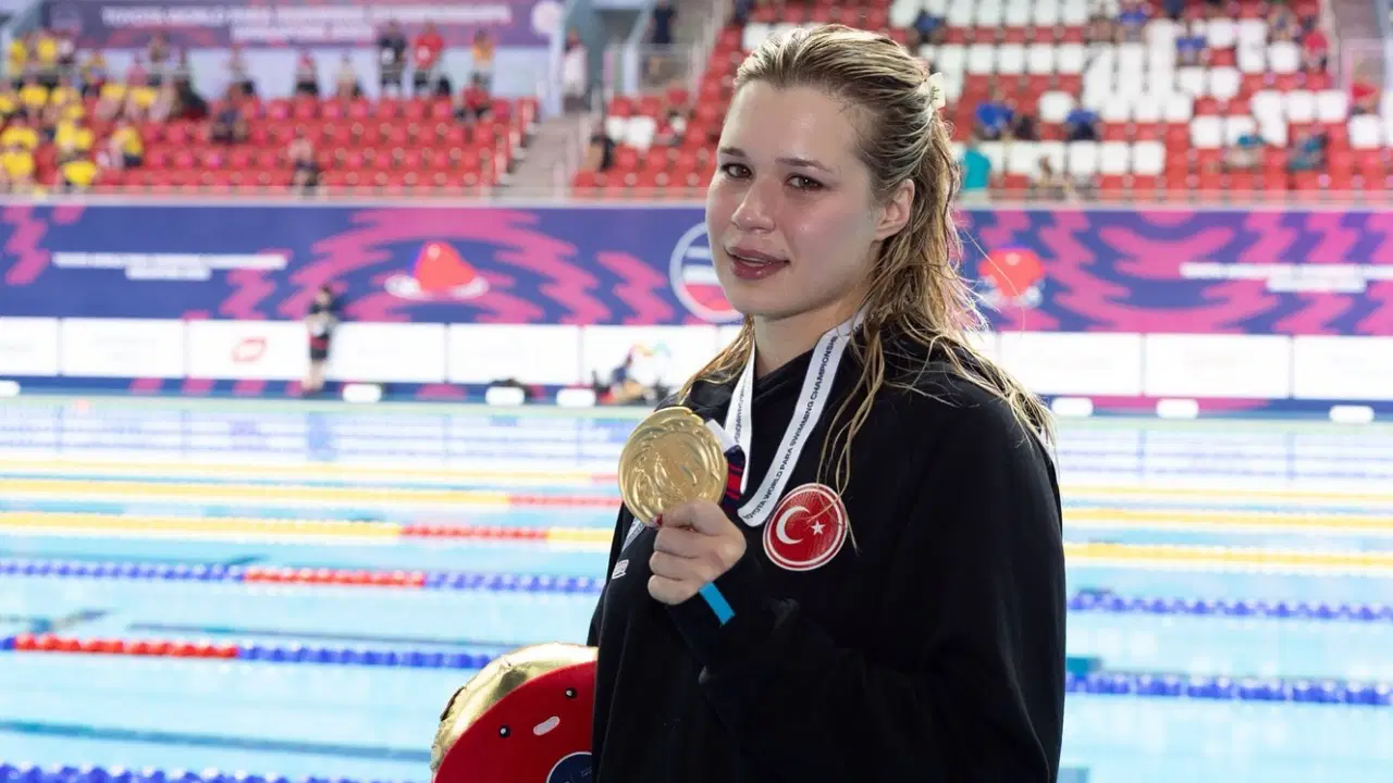 Milli sporcu Defne Kurt Avrupa şampiyonu!