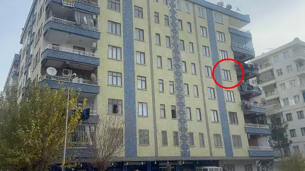 Diyarbakır'da kan donduran olay: 3 aylık bebeğini pencereden atarak öldürdü!