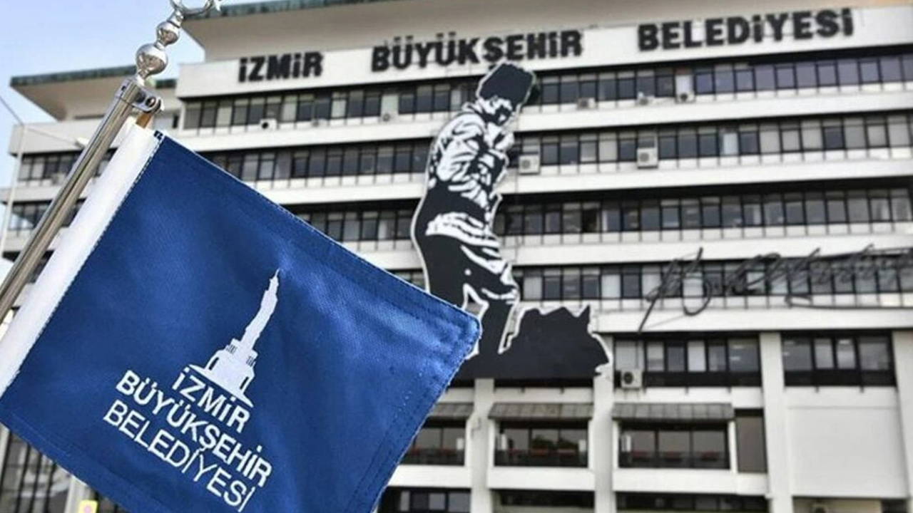 İzmir'deki operasyona CHP'den '100. gün' hatırlatmalı tepki: 'Demokrasiye atılmış yeni bir darbe!'