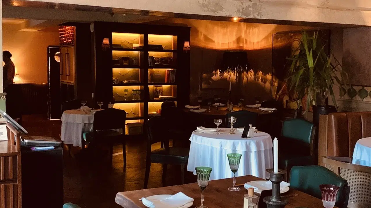 Uyuşturucu operasyonlarında adları duyulmuştu: Bebek Otel, Kütüphane ve Amaya'ya kapatma kararı