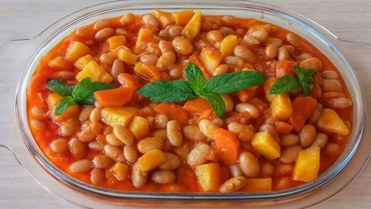 Sofraların hafif klasiği: Zeytinyağlı barbunya tarifi