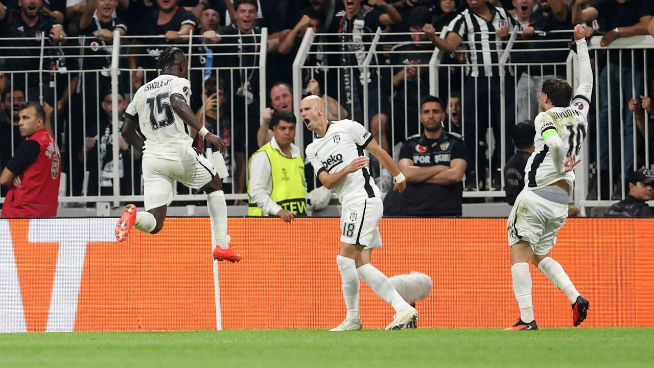 Trabzonspor maçı öncesi Beşiktaş'ta sakatlık: Vaclav Cerny'nin geri dönüş maçı belli oldu