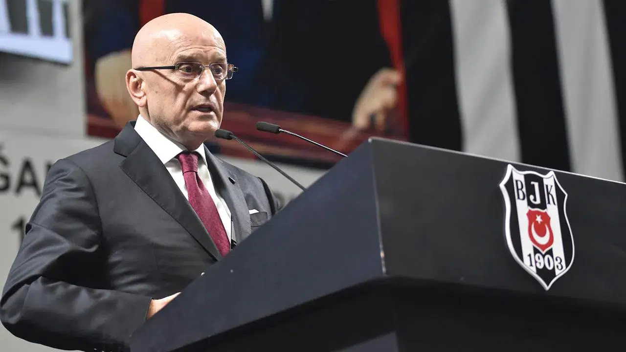 Beşiktaş'ta flaş istifa: 'Sekiz yıl boyunca gururla ifa ettikten sonra...'