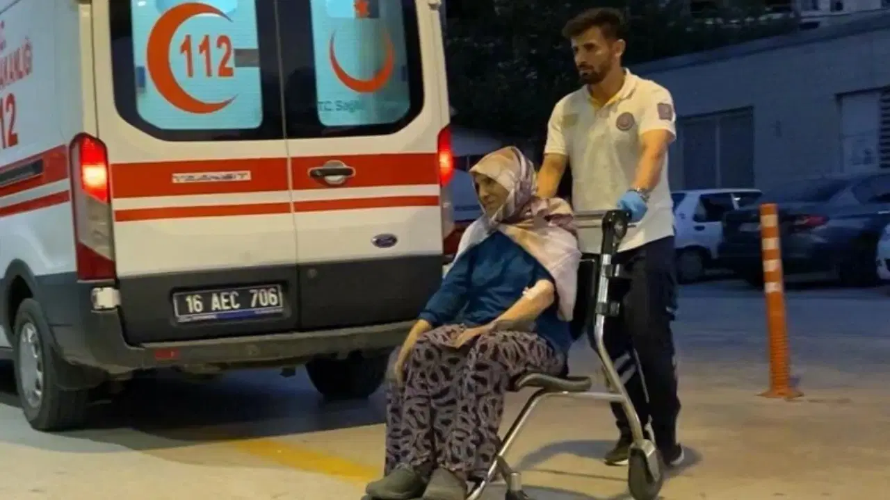 Bursa’da yangın dehşeti: Engelli kadın ve annesi alevlerin arasında kaldı