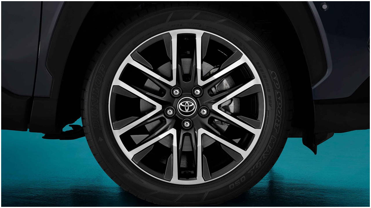 Toyota Corolla Cross yenileniyor: Ayrıntılar belli oldu