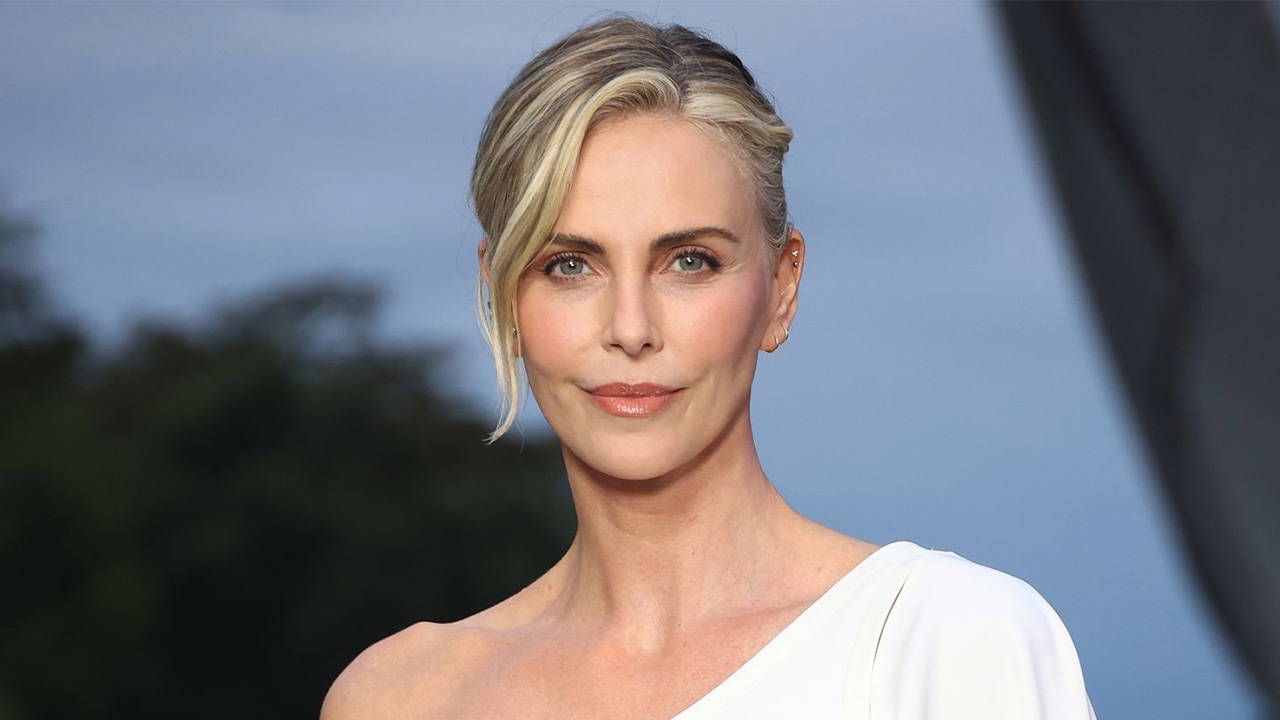 Charlize Theron’dan Hollywood’a tepki: 'Kadınlara bir şans, erkeklere sınırsız!'