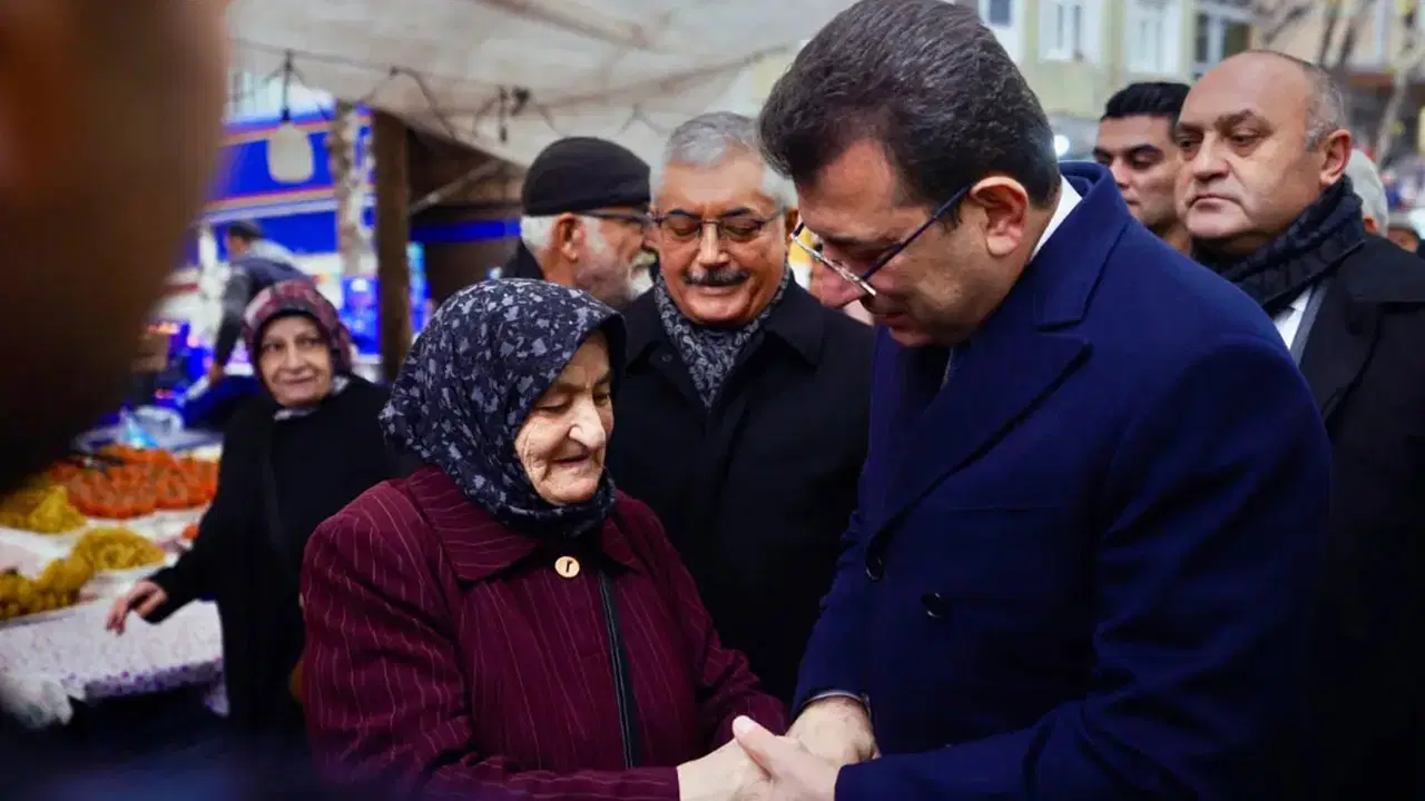 Ekrem İmamoğlu 'emekli pazar desteğini' duyurdu