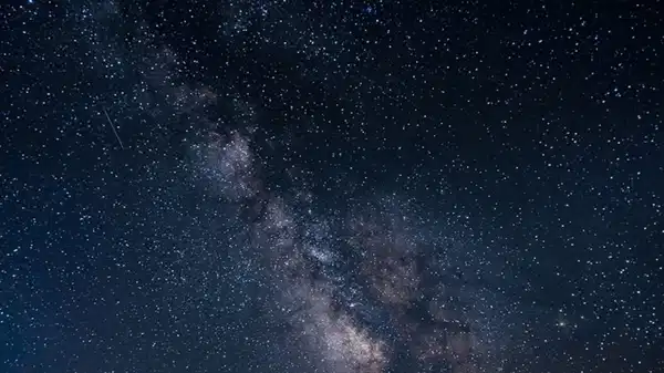 12 milyar yıl öncesine ait Samanyolu benzeri dev galaksi keşfedildi