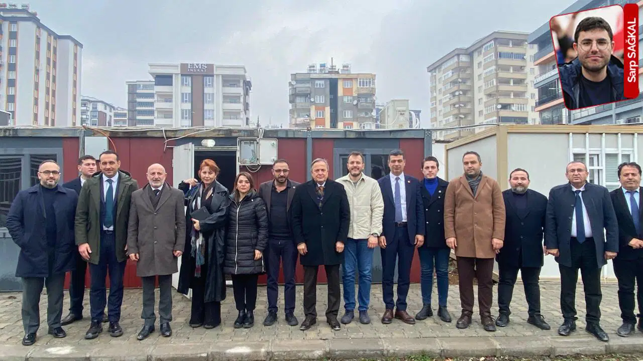 CHP kurmayları, 3 yıl sonra deprem bölgesindeki son durumu anlattı: ‘Devletin boşluğunu halk dolduruyor’