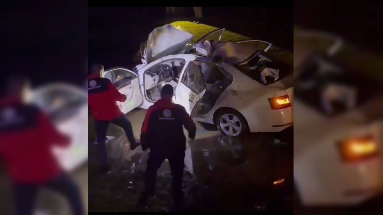 Otomobil at arabasına çaptı: 5 kişi yaralandı