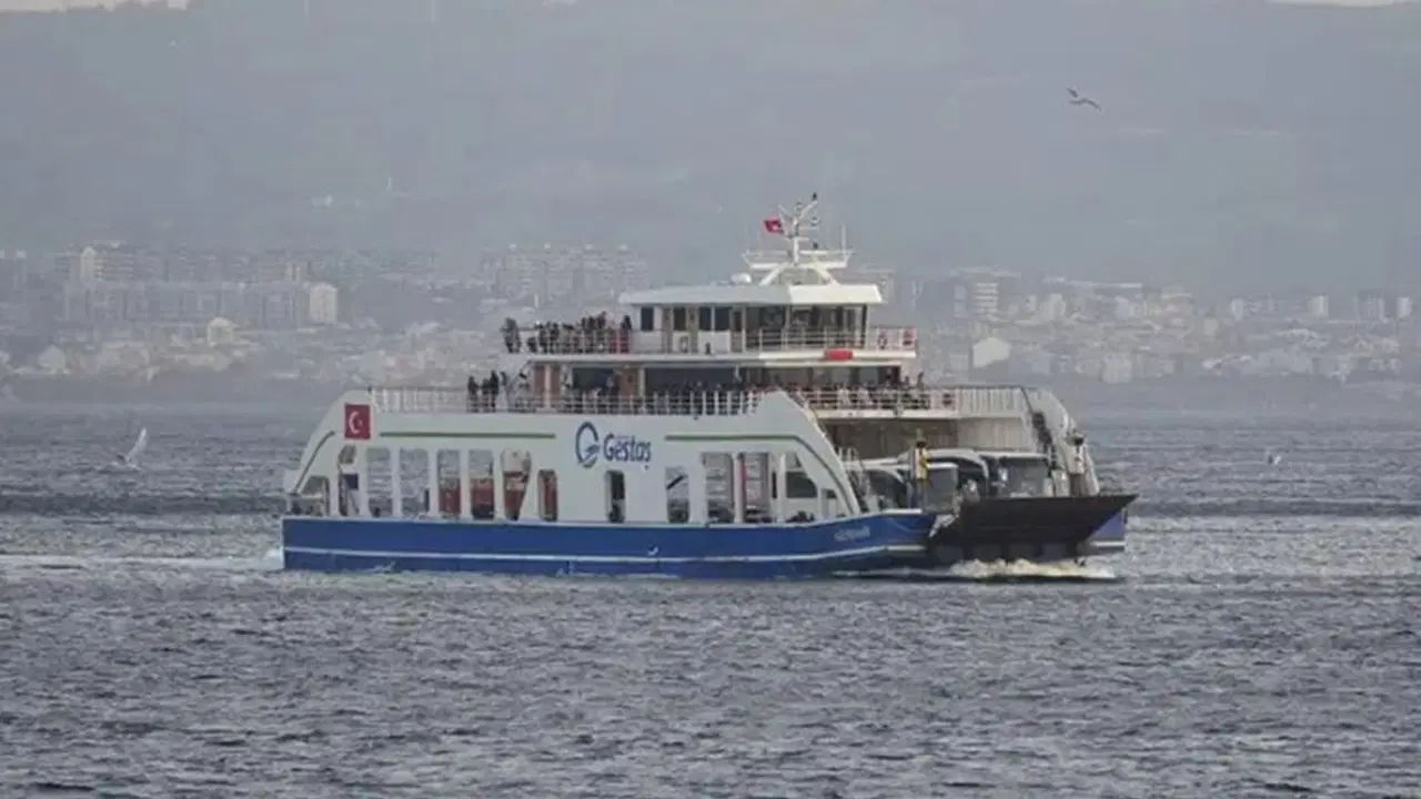 Bozcaada ve Gökçeada hatlarında feribot seferleri iptal edildi