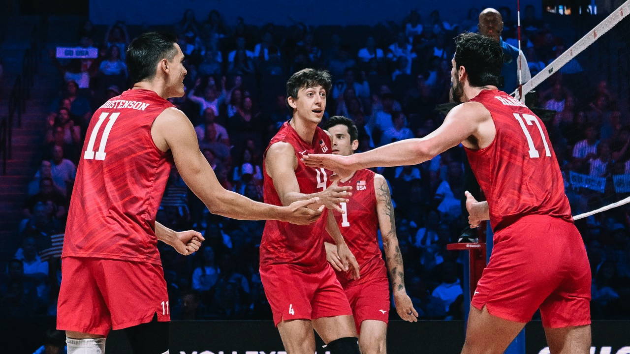 Voleybol Erkekler Milletler Ligi'nde yarı finalistler belli oldu!