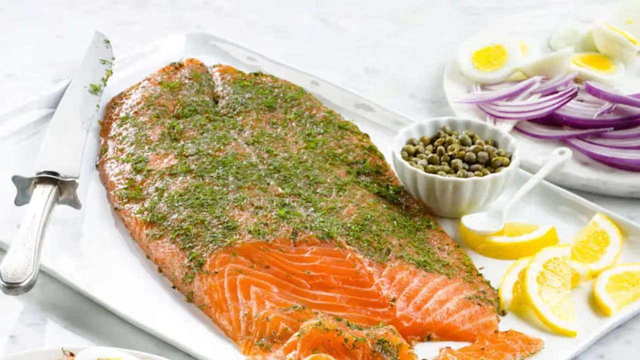 İskandinav mutfağından enfes bir lezzet: Gravlax tarifi