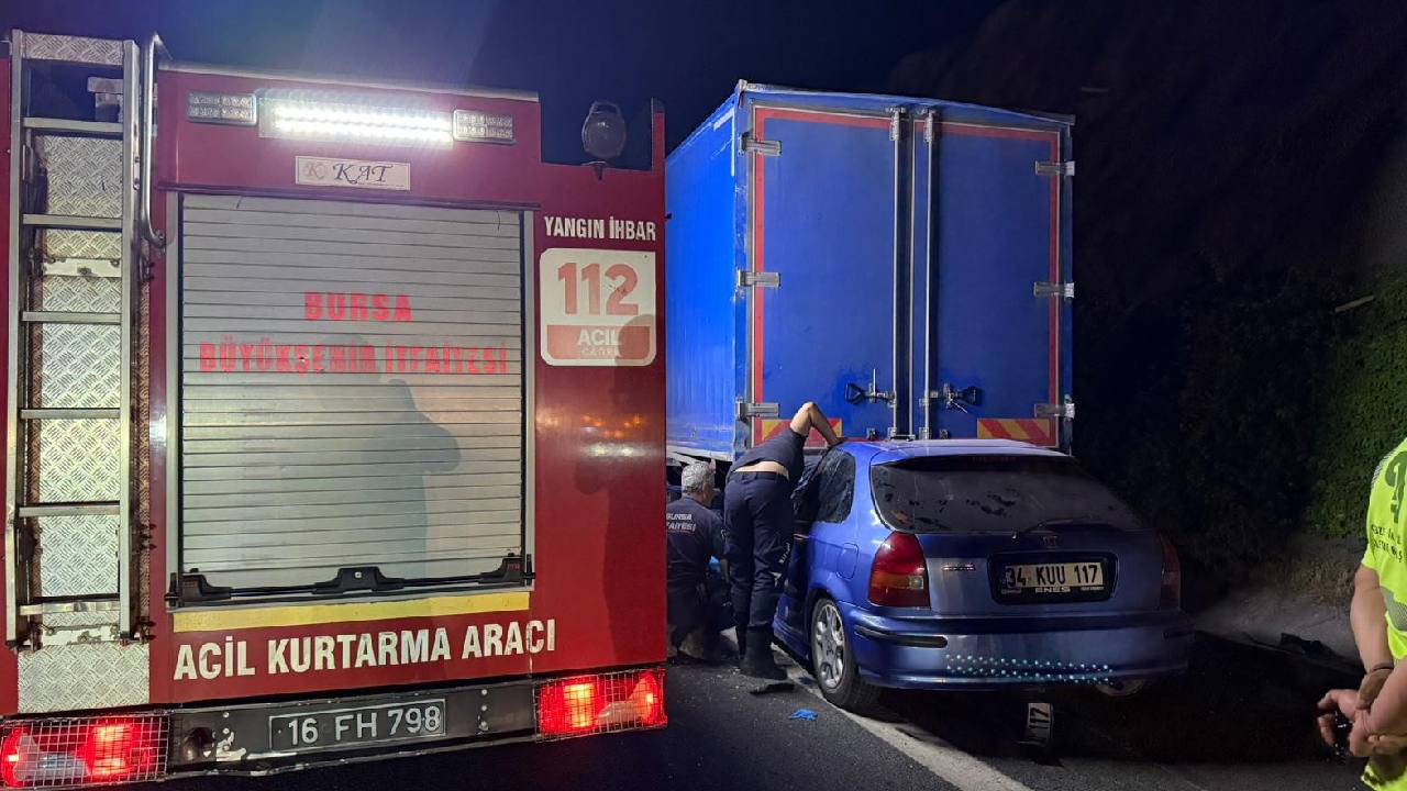 Bursa'da feci kaza: Ölü ve yaralı var!