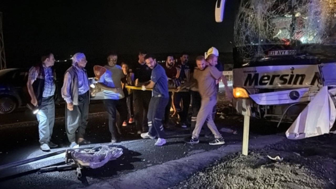 Şanlıurfa’da yolcu otobüsleri çarpıştı: 13 yaralı