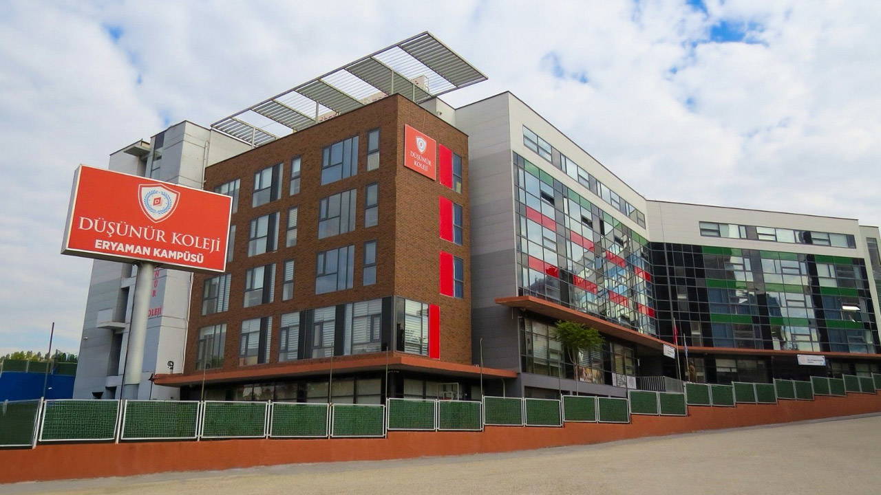 Ankara Düşünür Kolejleri, düşünen ve üreten nesiller yetiştiriyor