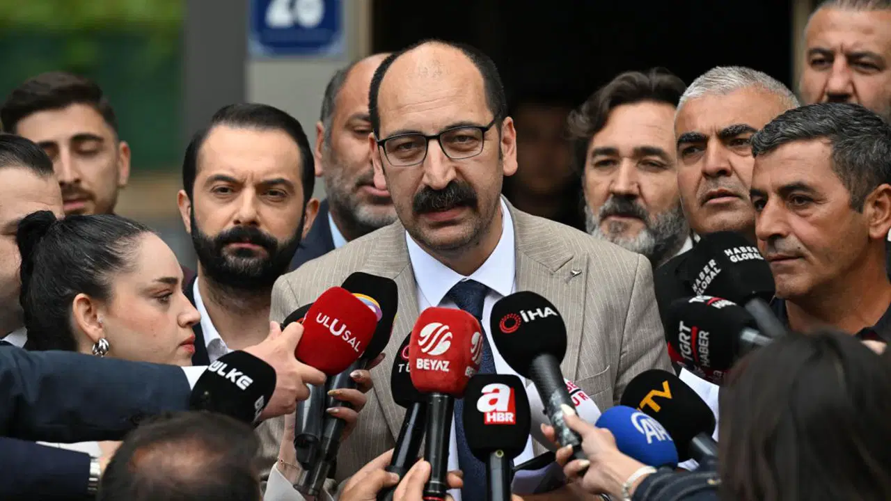'Butlan' sonrası işten çıkarmalar sürüyor... Kılıçdaroğlu'nun basın danışmanı Atakan Sönmez'den açıklama: 'İdari tasarrufla bunlar yapıldı'