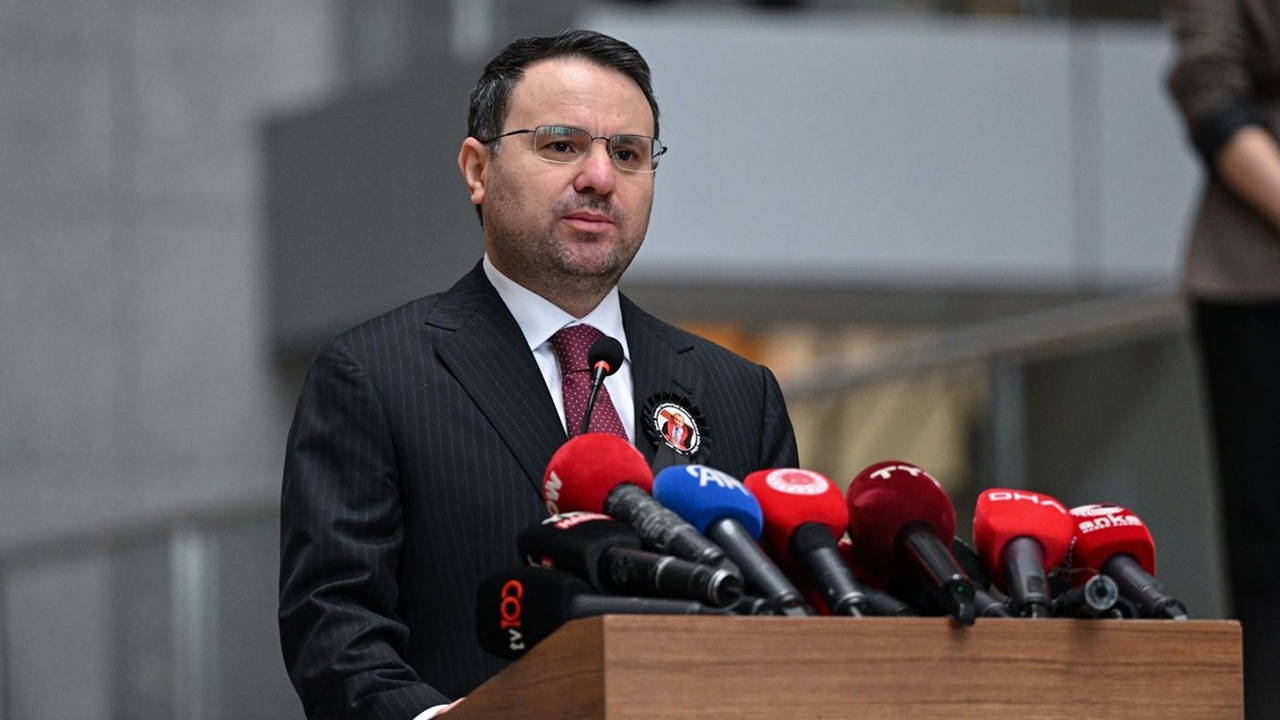 İcra tebligatları TBMM gündeminde: CHP'den Akın Gürlek'e 11 soru