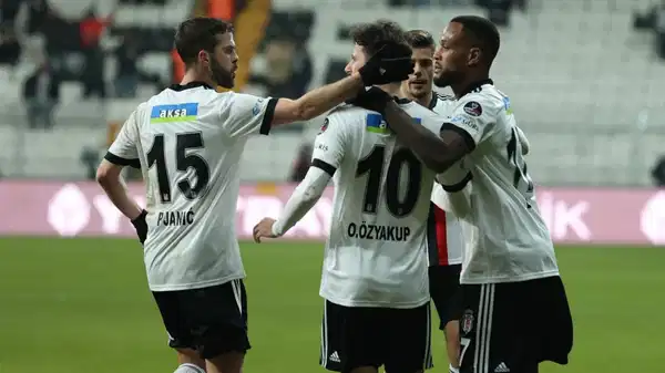 Beşiktaş'ta da forma giymişti: Miralem Pjanic'ten emeklilik kararı!