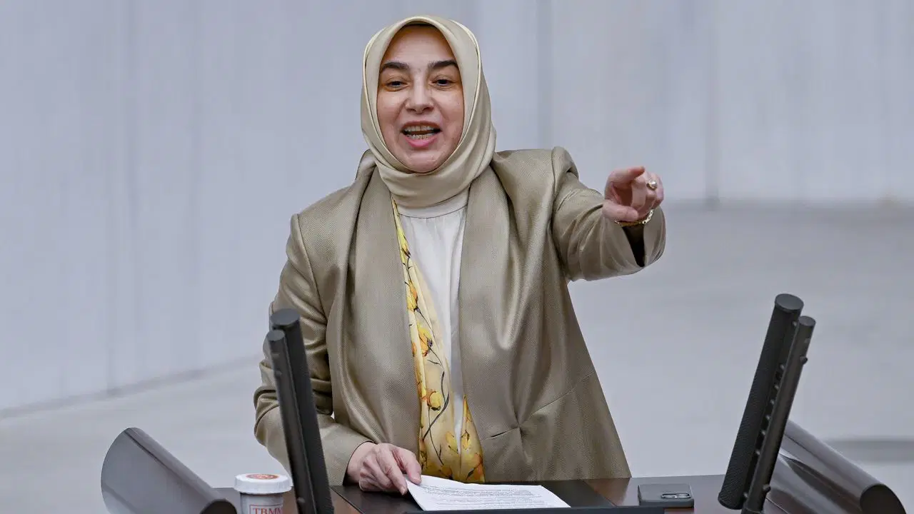 AKP’li Zengin’in kardeşi Tokat'ta başhekim oldu