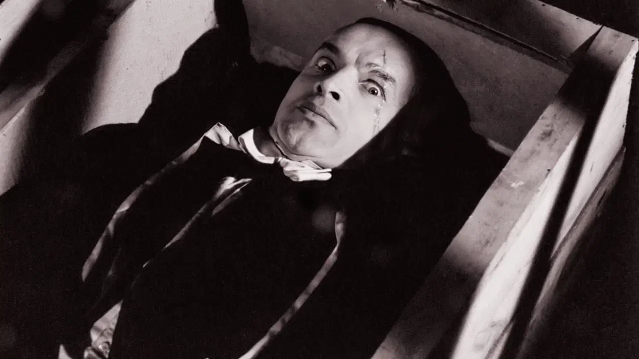 Türk sinemasının kült korku filmi 'Drakula' İstanbul’da yeniden seyirciyle buluşuyor