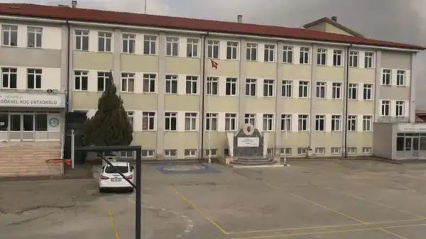 Isparta’da öğrenci tuvaletlerine kamera yerleştirildi, Milli Eğitim inceleme başlattı