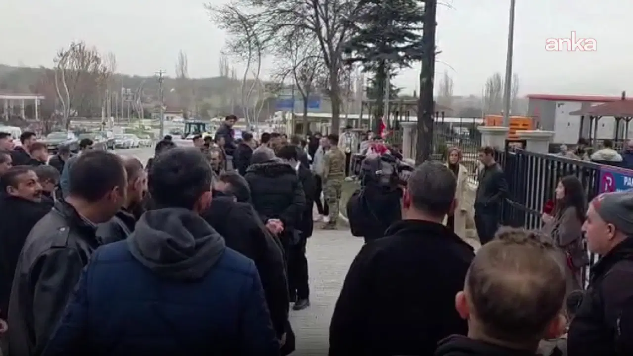 Kütahya'da madenciler kömür ocağının yeniden açılmasını istiyor